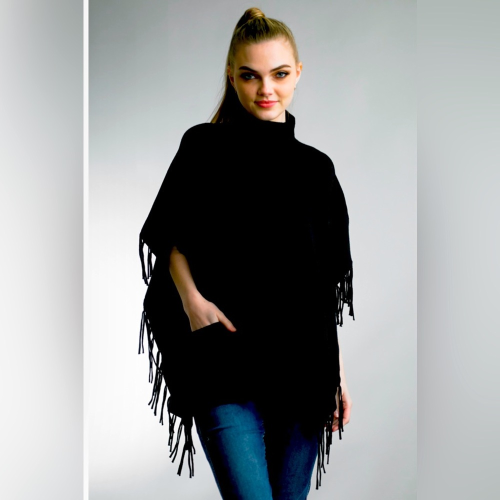 NWT Tempo Paris Black Knit Fringe Sweater OS